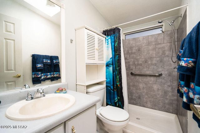 3612 S Jadestone Lane, Tucson, AZ 85735