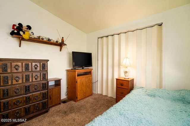 3612 S Jadestone Lane, Tucson, AZ 85735