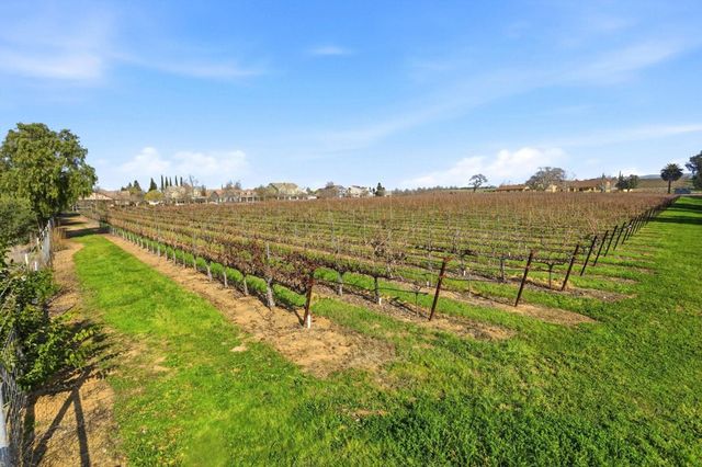 3075 Olivoro Ct, Livermore, CA 94550