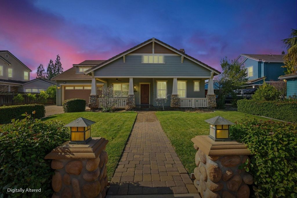 Image 2 of property listing at 3075 Olivoro Ct, Livermore, CA 94550
