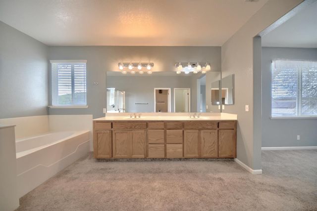 6250 Bluff View Rd, Copperopolis, CA 95228