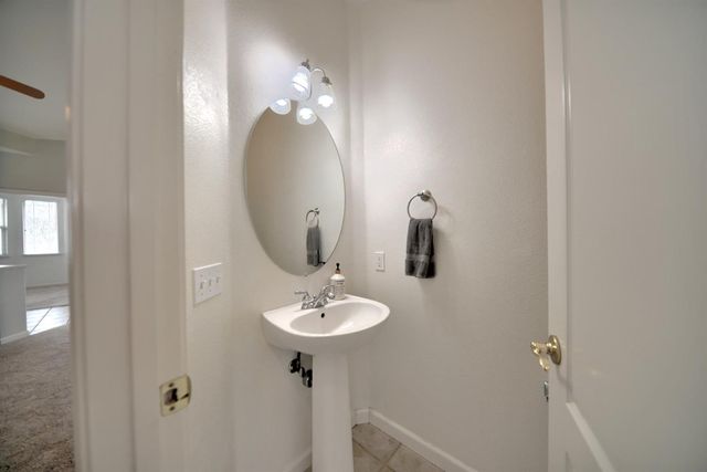 6250 Bluff View Rd, Copperopolis, CA 95228