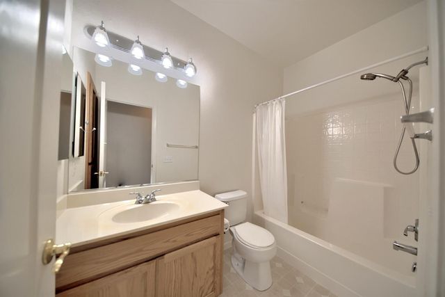 6250 Bluff View Rd, Copperopolis, CA 95228