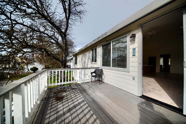 6250 Bluff View Rd, Copperopolis, CA 95228