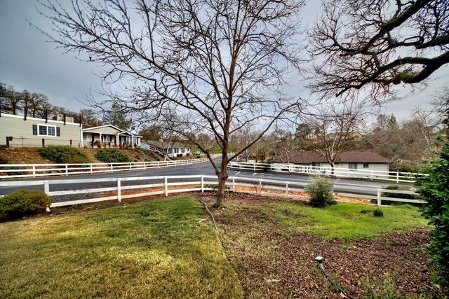 6250 Bluff View Rd, Copperopolis, CA 95228