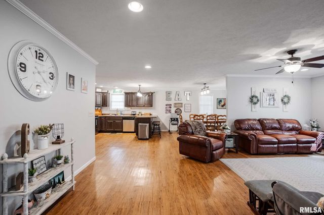 307 Noah Lane, Carterville, IL 62918