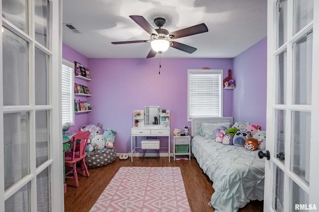 307 Noah Lane, Carterville, IL 62918