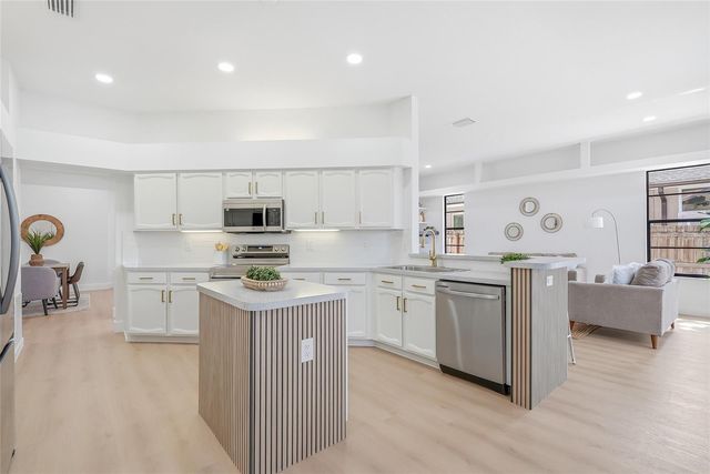 10412 NIGHTENGALE DRIVE, Riverview, FL 33569