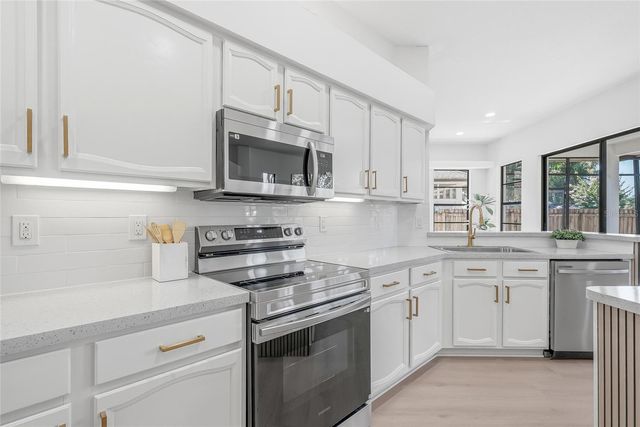10412 NIGHTENGALE DRIVE, Riverview, FL 33569