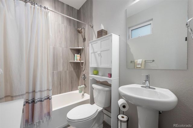 2815 W 25th Avenue 1, Denver, CO 80211