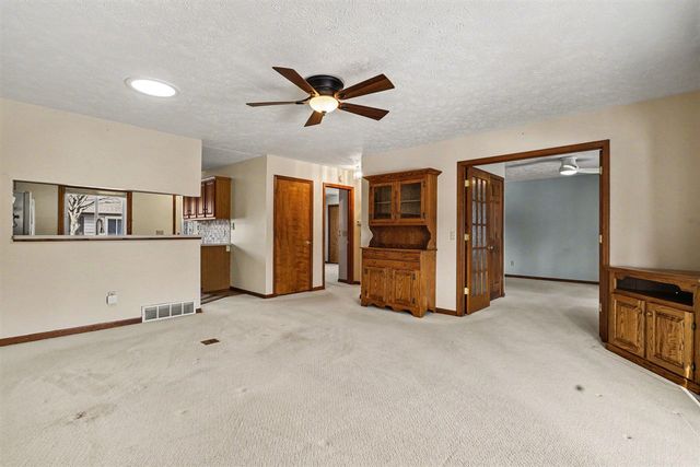 4829 Weston Avenue, Kalamazoo, MI 49006