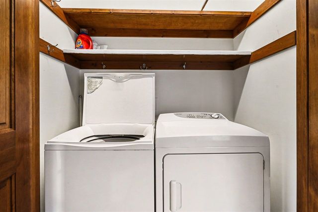 4829 Weston Avenue, Kalamazoo, MI 49006