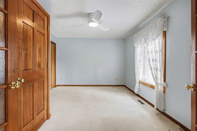 4829 Weston Avenue, Kalamazoo, MI 49006