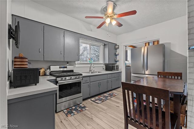 167 Russell Avenue, Akron, OH 44311
