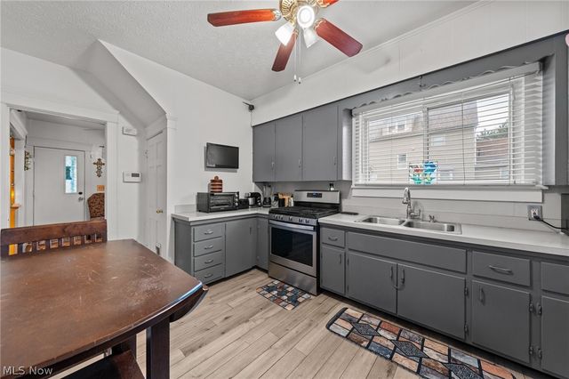 167 Russell Avenue, Akron, OH 44311