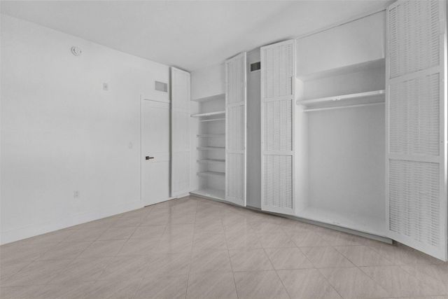 500 SE 21st Avenue 805, Deerfield Beach, FL 33441