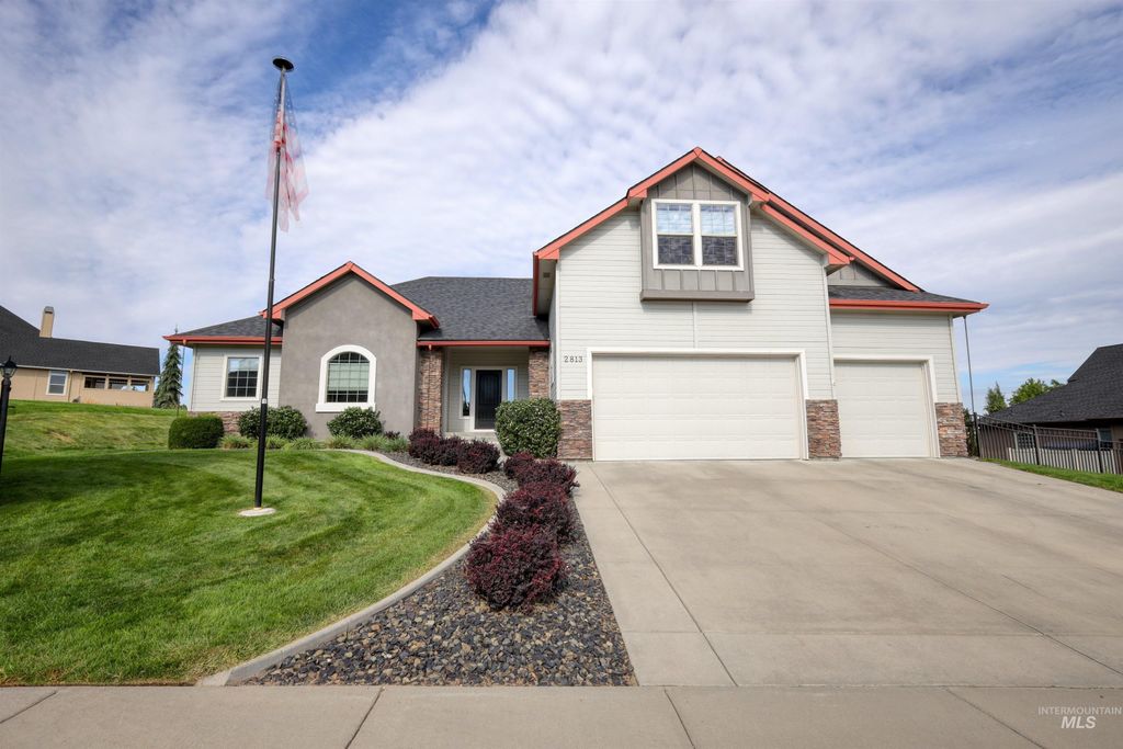 2813 S Bayhill Ct, Nampa, ID 83686