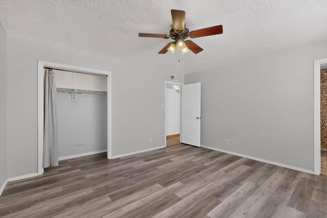 1935 El Dorado Loop, Bosque Farms, NM 87068