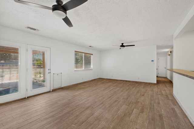 1935 El Dorado Loop, Bosque Farms, NM 87068