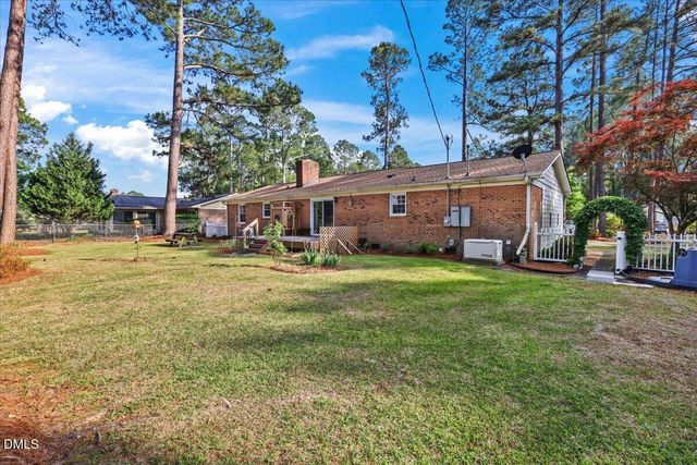 101 E Wilson Street, Smithfield, NC 27577