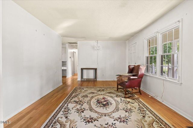 101 E Wilson Street, Smithfield, NC 27577