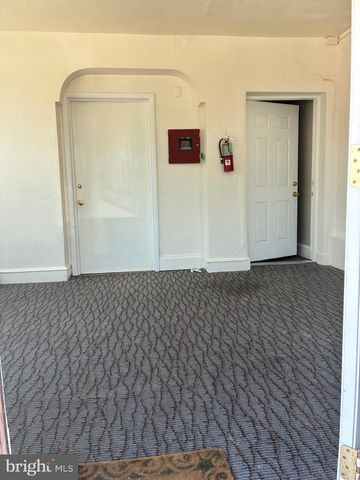 5400 LEBANON AVE, Philadelphia, PA 19131