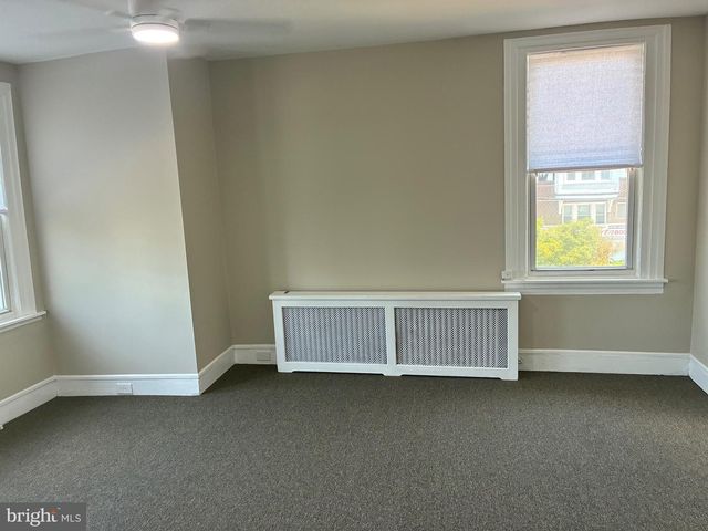 5400 LEBANON AVE, Philadelphia, PA 19131