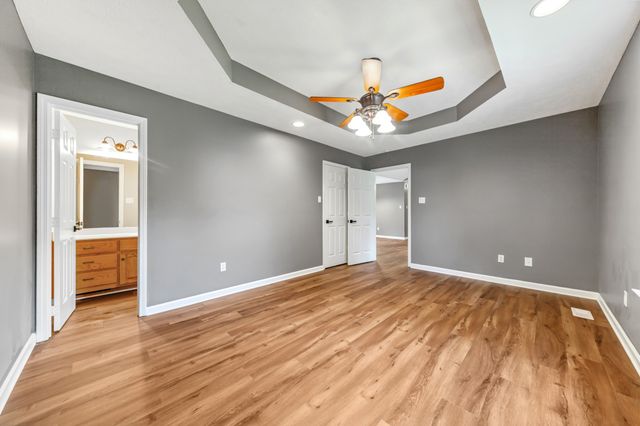 1513 Rebecca Dr, Chapel Hill, TN 37034