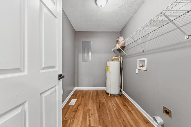 1513 Rebecca Dr, Chapel Hill, TN 37034