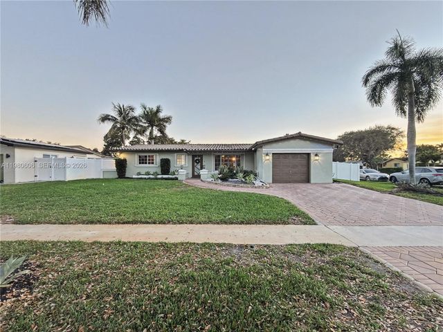 11040 NW 22nd St, Pembroke Pines, FL 33026