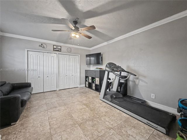 11040 NW 22nd St, Pembroke Pines, FL 33026