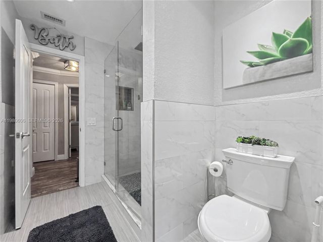 11040 NW 22nd St, Pembroke Pines, FL 33026