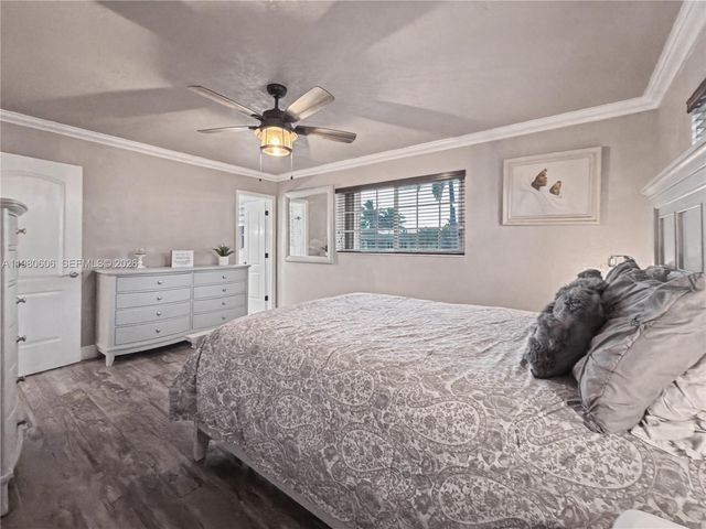 11040 NW 22nd St, Pembroke Pines, FL 33026