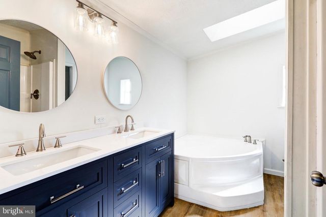 166 N MAIN ST, Aspers, PA 17304