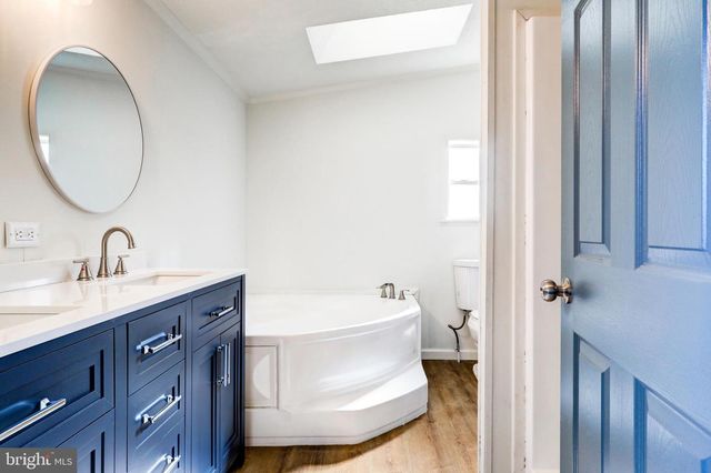 166 N MAIN ST, Aspers, PA 17304