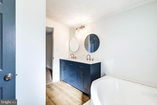 166 N MAIN ST, Aspers, PA 17304