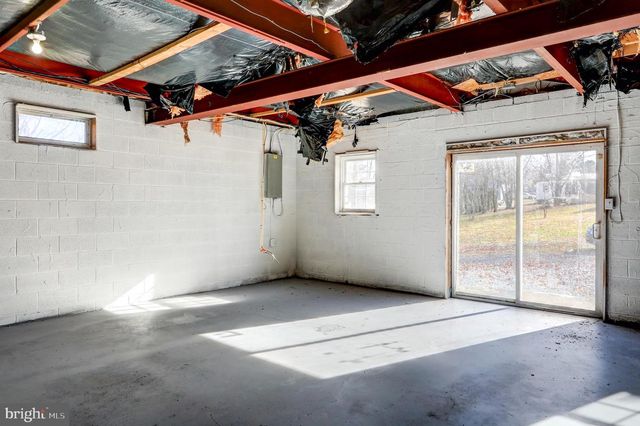 166 N MAIN ST, Aspers, PA 17304