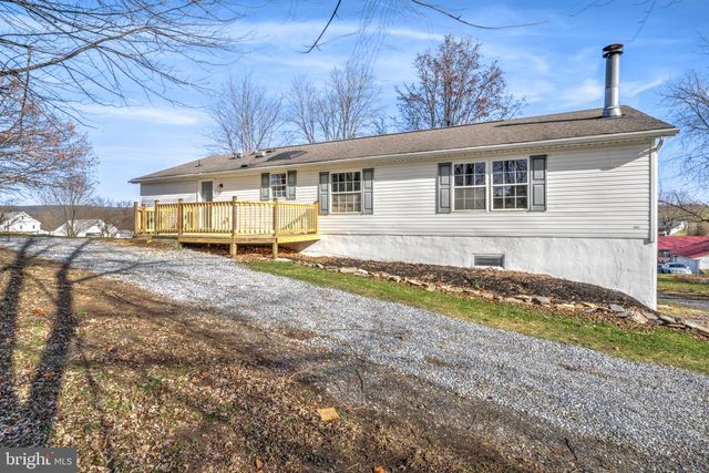 166 N MAIN ST, Aspers, PA 17304