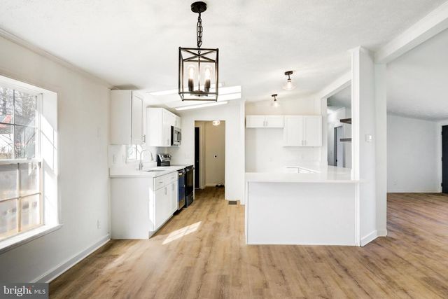 166 N MAIN ST, Aspers, PA 17304