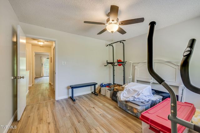 2420 Volunteer Parkway Apt 15, Bristol, TN 37620