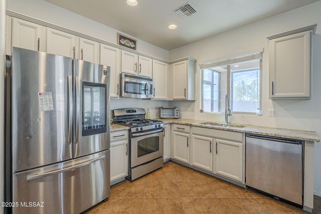 12063 W Formosa Lane, Marana, AZ 85653