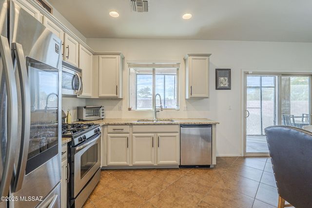 12063 W Formosa Lane, Marana, AZ 85653