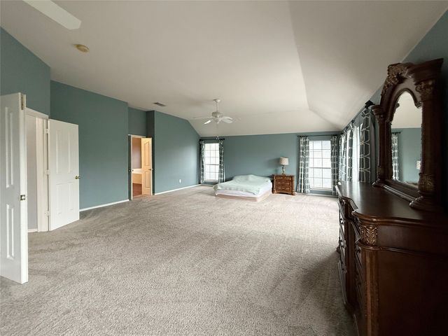 5229 Saint Croix Lane, Fort Worth, TX 76137