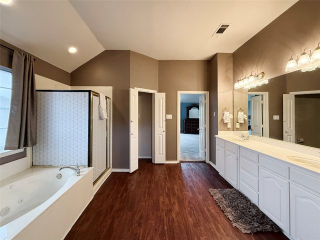 5229 Saint Croix Lane, Fort Worth, TX 76137