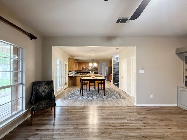 5229 Saint Croix Lane, Fort Worth, TX 76137