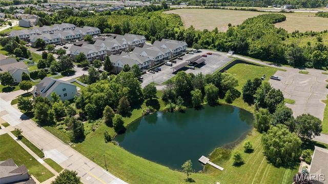1233 Saravalle Drive, St Peters, MO 63376