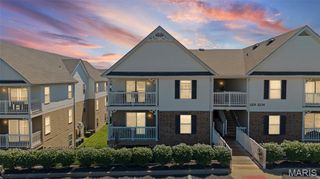 1233 Saravalle Drive, St Peters, MO 63376