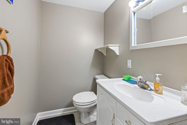1 SYLVAN OAK WAY, Nottingham, MD 21236