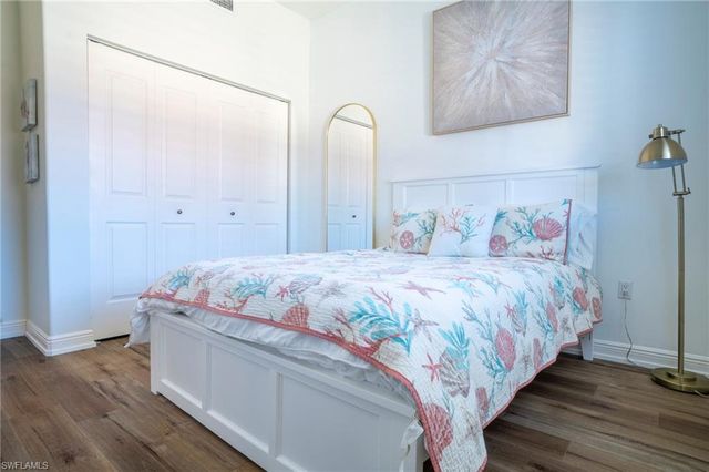 1045 Sandpiper ST # G204, Naples, FL 34102