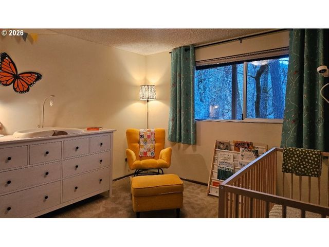 4734 BROOKWOOD St, Eugene, OR 97405